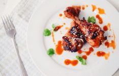 Baked Honey Sriracha Chicken