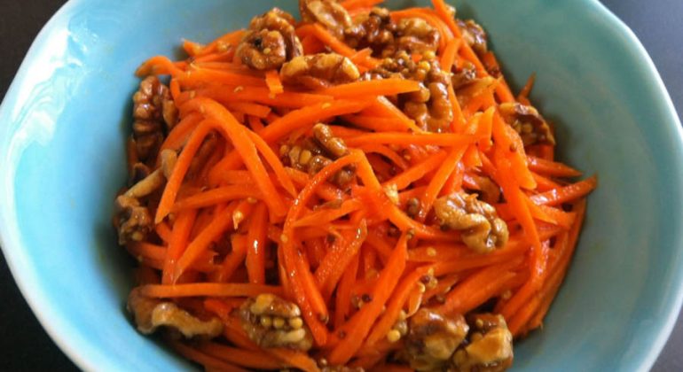 Carrot and Walnut Salad