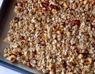 Easy Homemade Granola