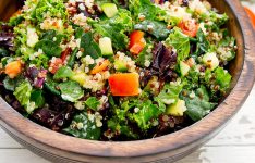 Kale Quinoa salad