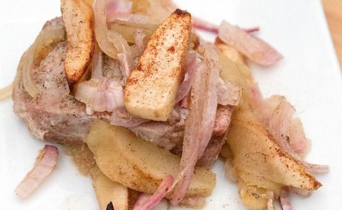 Baked Cinnamon Apple Pork Chops