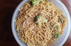 Sesame Noodles with Broccoli