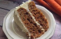 Sugar-Free Carrot Cake with Honey Cream Cheese Icing