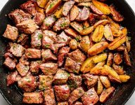 Juicy Skillet Steak Bites with Potatoes